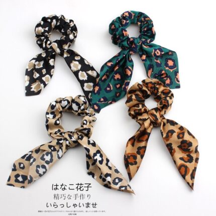 Pack de 4 Écharpes Féminines – Imprimés Animaliers et Fleurs pour un Style Élégant, Douces et Chic