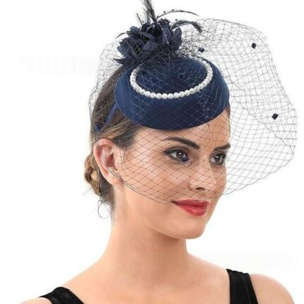 Chapeau rétro en tulle avec des fleurs pour la scène